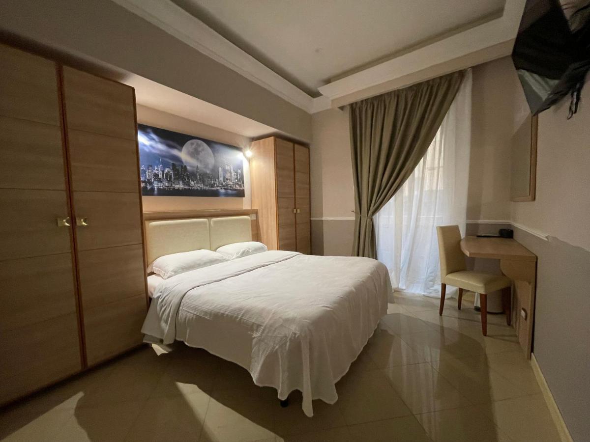 S.P.Q.R. Suite โรม ภายนอก รูปภาพ